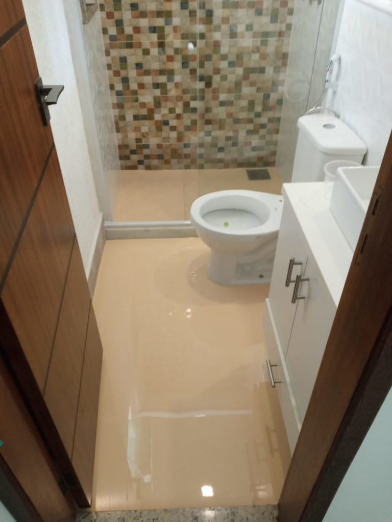 DD662F57BFC2E6B96B4EBE1FE1051F72